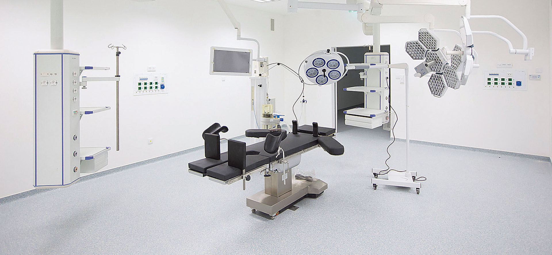 Borostyán Medical Center