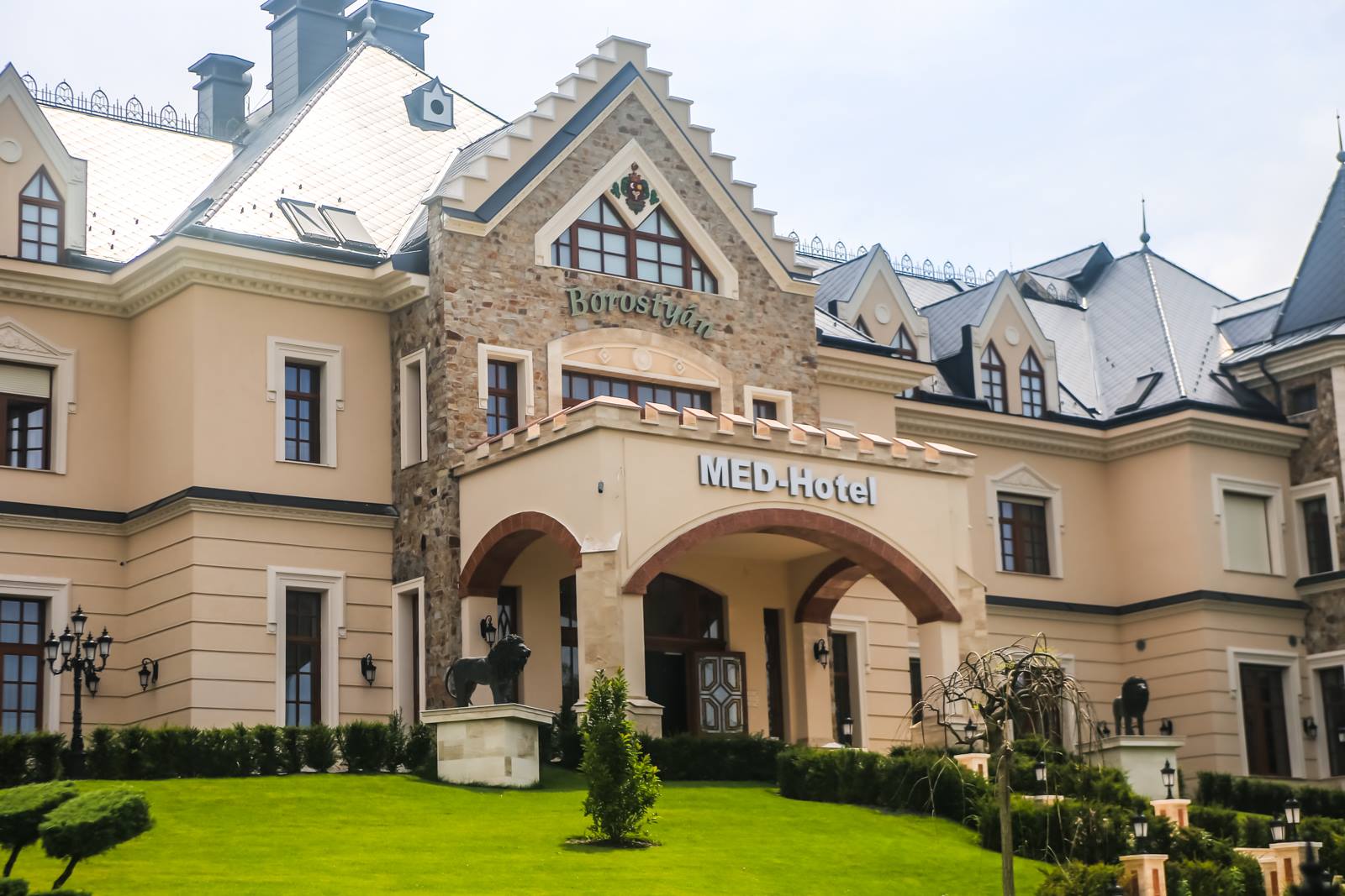 Borostyán Med Hotel